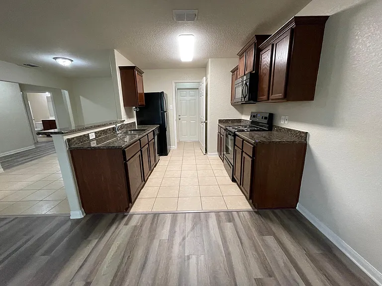 11427 Luckey Ledge — Photo 16