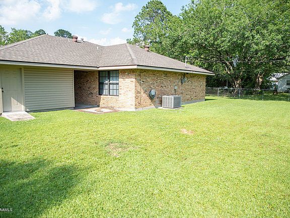 5th image of 950 Chickasaw Dr