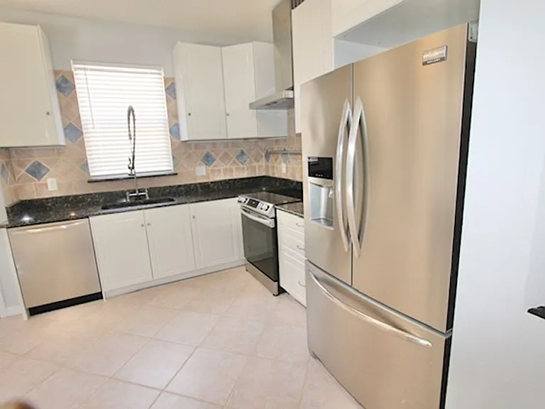 1710 Riveredge Rd — Photo 4