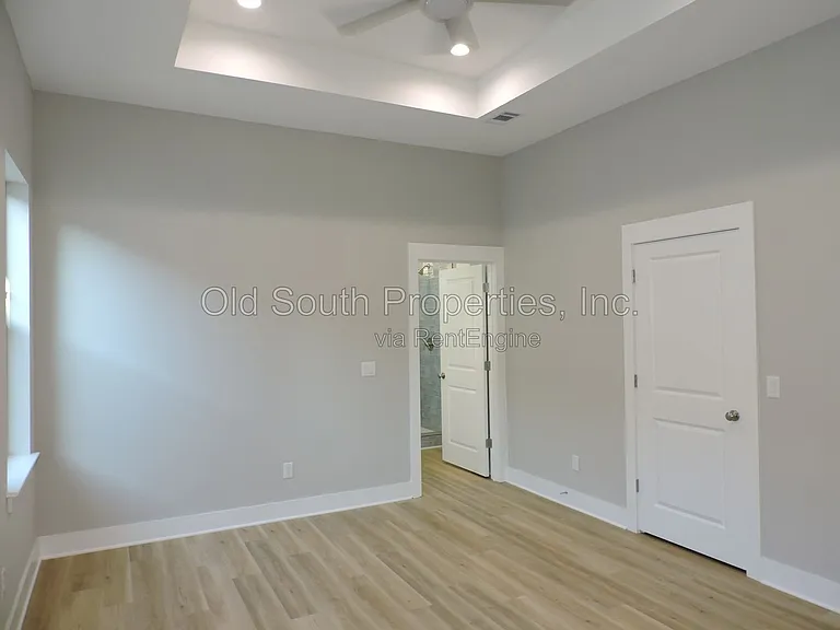 706 N F St #A — Photo 14