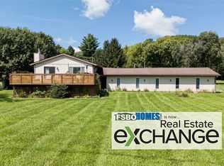 21963 283rd Ave, Le Claire, IA 52753