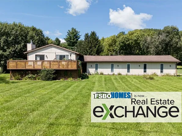 21963 283rd Ave, Le Claire, IA 52753