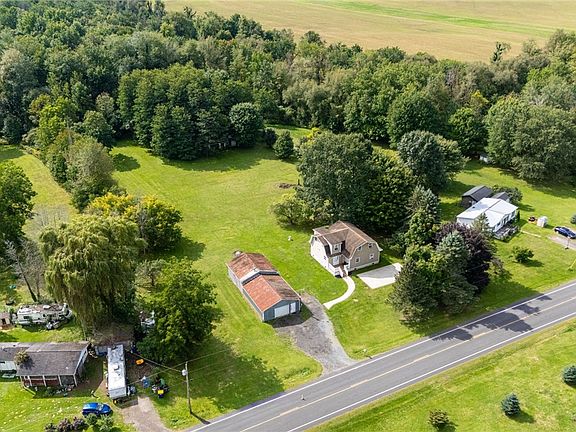 3rd image of 4705 Lasher Rd