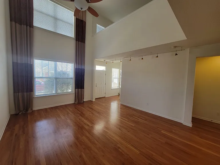 3108 Mist Flower Rd — Photo 3