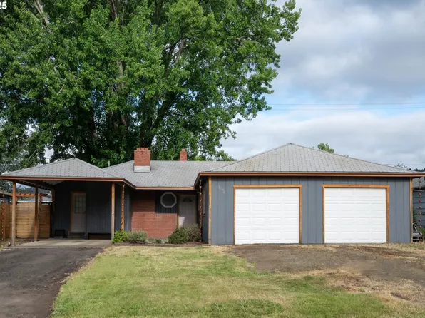 3034 Porter St, Roseburg, OR 97470