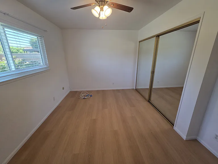 16020 Washburn St — Photo 9