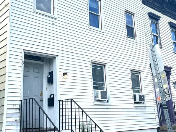 15 N Lake Ave, Albany, NY 12203