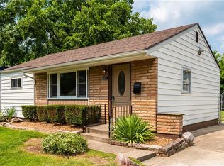 5711 Barrett Dr, Dayton, OH 45431