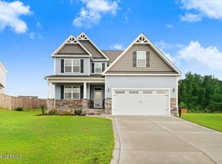 302 Stonebridge Dr, Pikeville, NC 27863