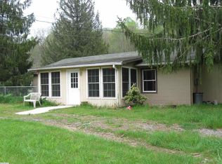 183 Cassidy Ln, Warm Springs, VA 24484