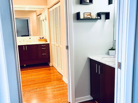 3rd image of 405 Central Ave Suite 220