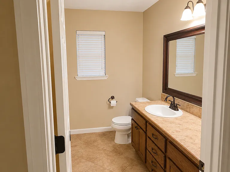 200 Sugar Ln — Photo 3