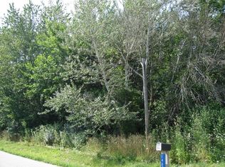 W Norfolk Ave, Crete, IL 60417