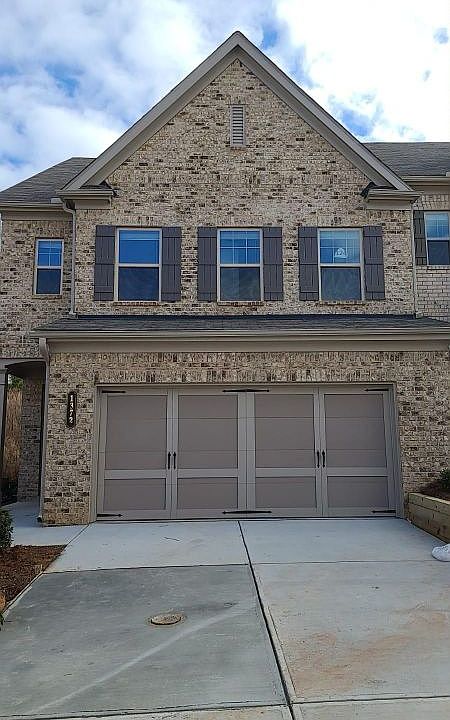 1st image of 1372 Elderwood Way
