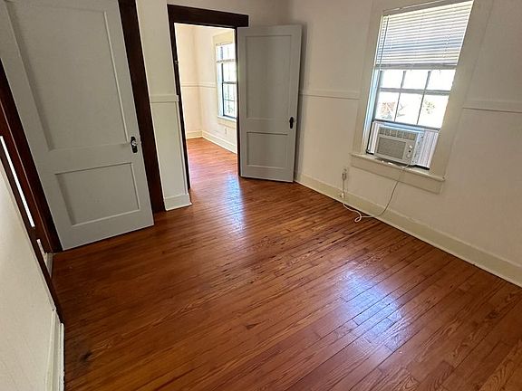 5th image of 716.5 N Bronough St