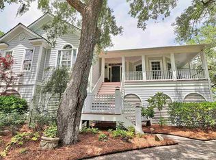85 Logan Ct, Pawleys Island, SC 29585