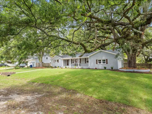 2335 S Lander Ln, Charleston, SC 29414
