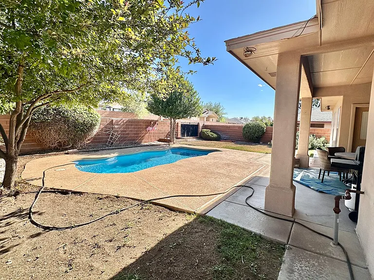 1104 San Miguel — Photo 23