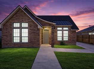 530 Cole St, Corpus Christi, TX 78404