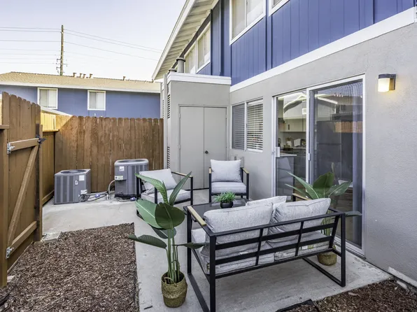 Pacific Crest Apartments