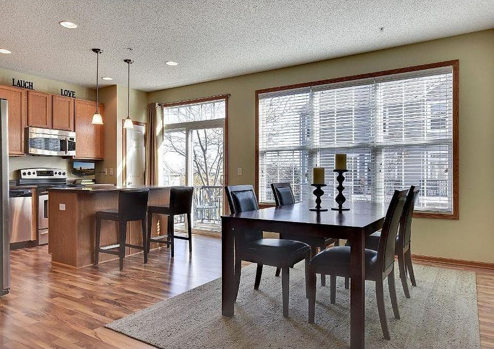 1st image of 9981 Wildflower Dr