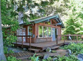 68933 E Vine Maple Dr, Rhododendron, OR 97049