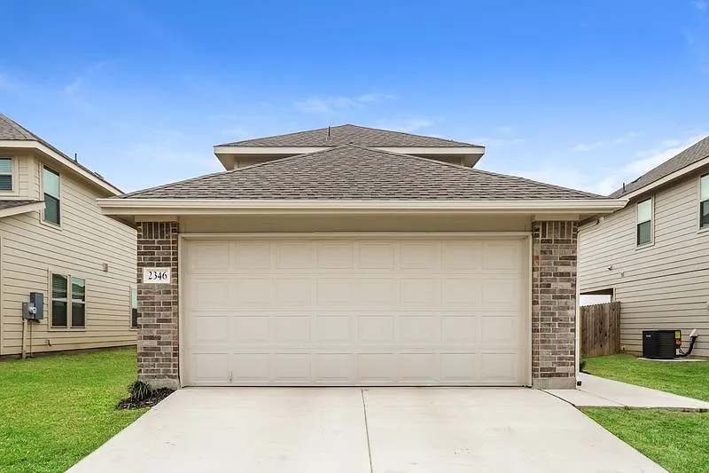2346 Dry Moss Way
