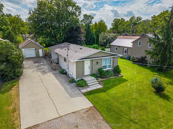 131 Prince St, North Middlesex, ON N0M 2K0