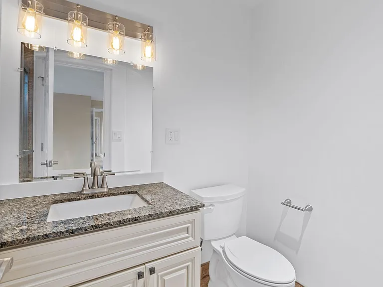 1543 Estee Ave — Photo 25