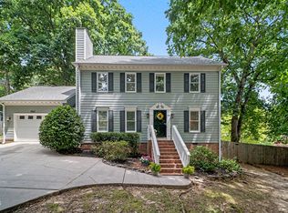 1000 Black Oak Ct, Apex, NC 27502