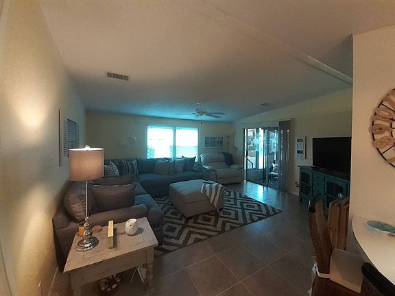 4th image of 402 Klickety Klak Ln