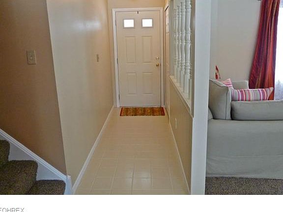 4th image of 7297 Taft St