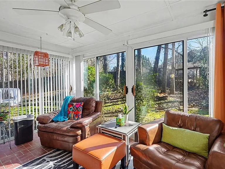 8671 Twin Oaks Dr — Photo 24