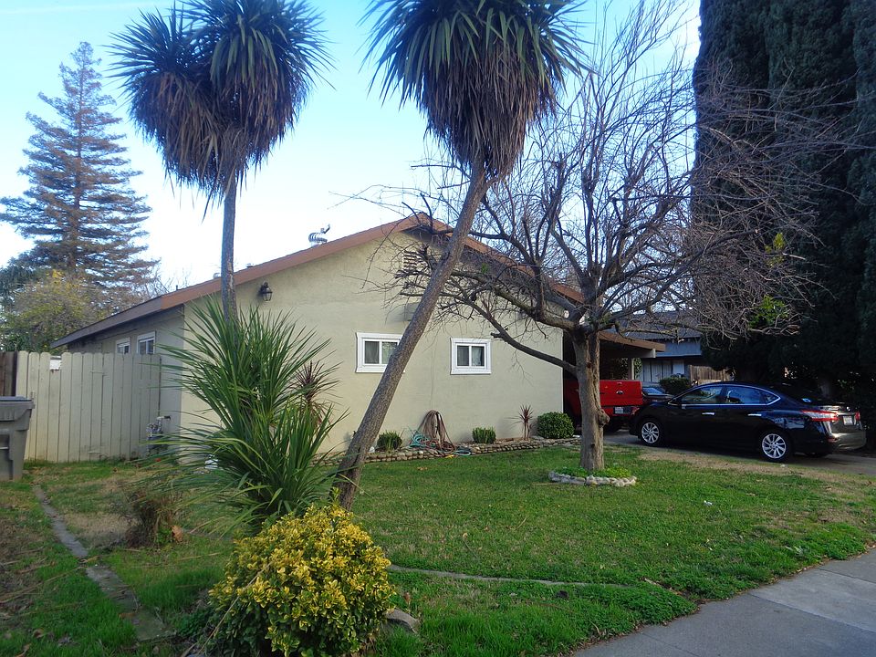 1st image of 781 Beardsley Dr