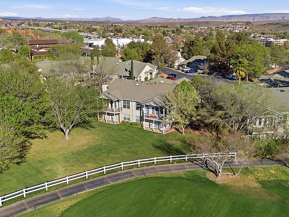 4th image of 111 N Turnbury Ln