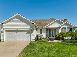 2918 E Kenyon Ave, Des Moines, IA 50320