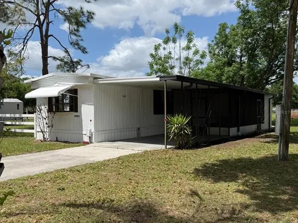 37021 Pauls Dr, Zephyrhills, FL 33541