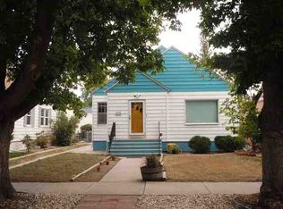 1419 W 32nd St, Cheyenne, WY 82001