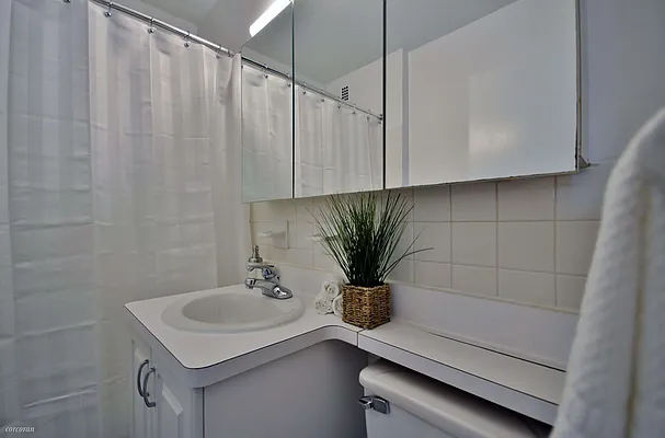 Sold by Corcoran | media 10