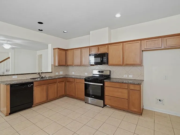 19110 Walbrook Meadows Ln — Photo 10