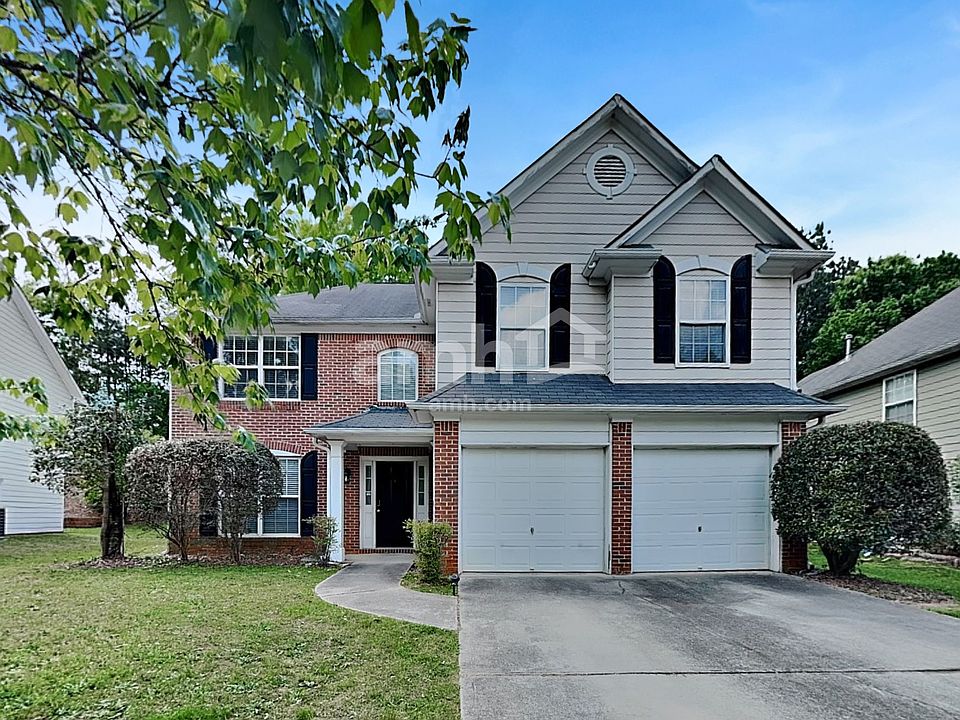 1st image of 2440 Hampton Estates Dr SW