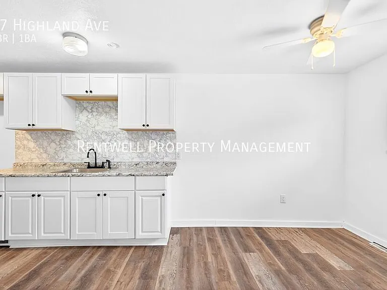 27 Highland Ave — Photo 20