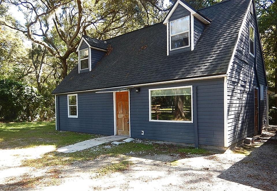 1st image of 2751 SE 24th Pl