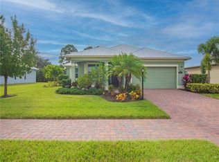 302 11th Sq SW, Vero Beach, FL 32962