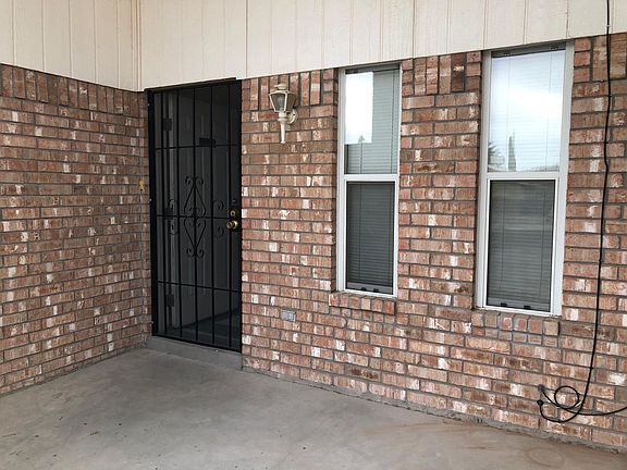 3rd image of 3406 Wickham Ave #B