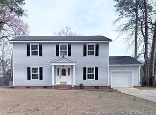 218 Viking Rd, Fayetteville, NC 28303