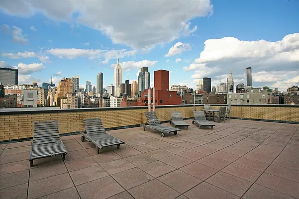 Rented by Corcoran | media 23