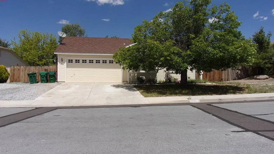 7709 Cerritos Cir photo 1