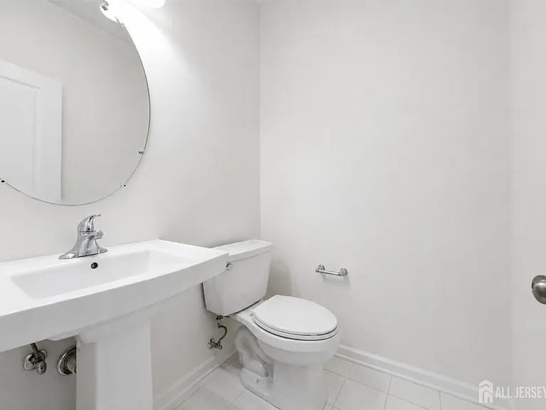 133 Savoth Ln — Photo 7