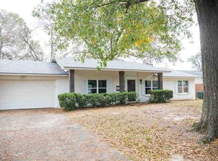 2020 Longfellow Dr, Beaumont, TX 77706